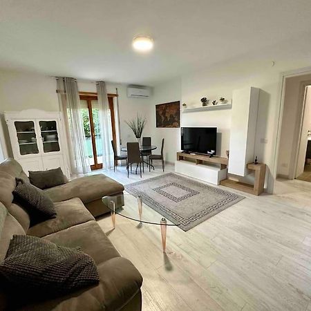 Appartamento Luminoso Domus Eur Rom Exterior foto
