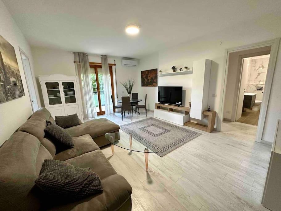 Appartamento Luminoso Domus Eur Rom Exterior foto