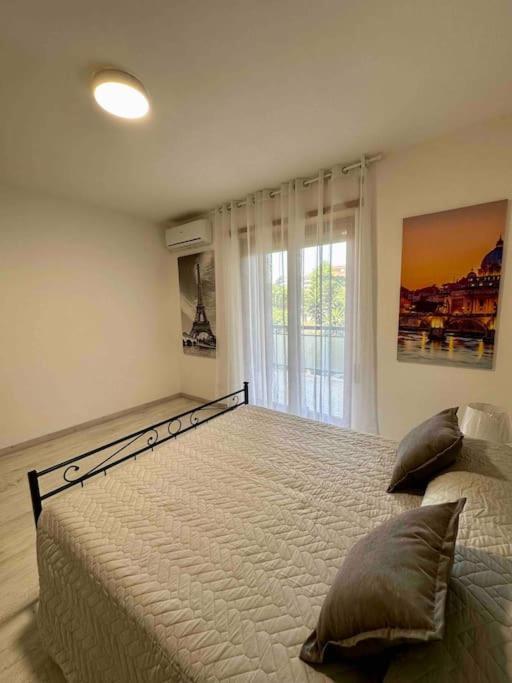 Appartamento Luminoso Domus Eur Rom Exterior foto